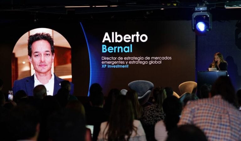 Exposostenibilidad 2026 de Valora Analitik y Portafolio Verde: Alberto Bernal y su visión de tasas, dólar, petróleo y economía colombiana Alberto Bernal y su visión de tasas, dólar, petróleo y economía colombiana en Exposostenibilidad 2026