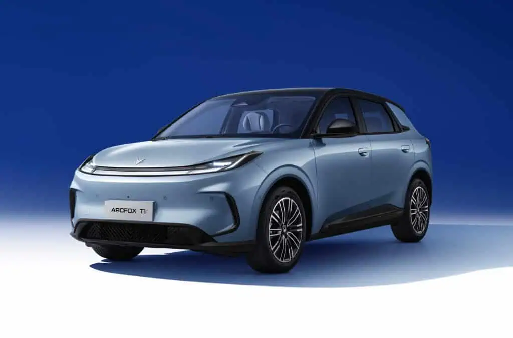 Nueva marca china de carros eléctricos llega a Colombia: precios entre $99 millones y $144 millones Arcfox T1. Foto: cortesía.