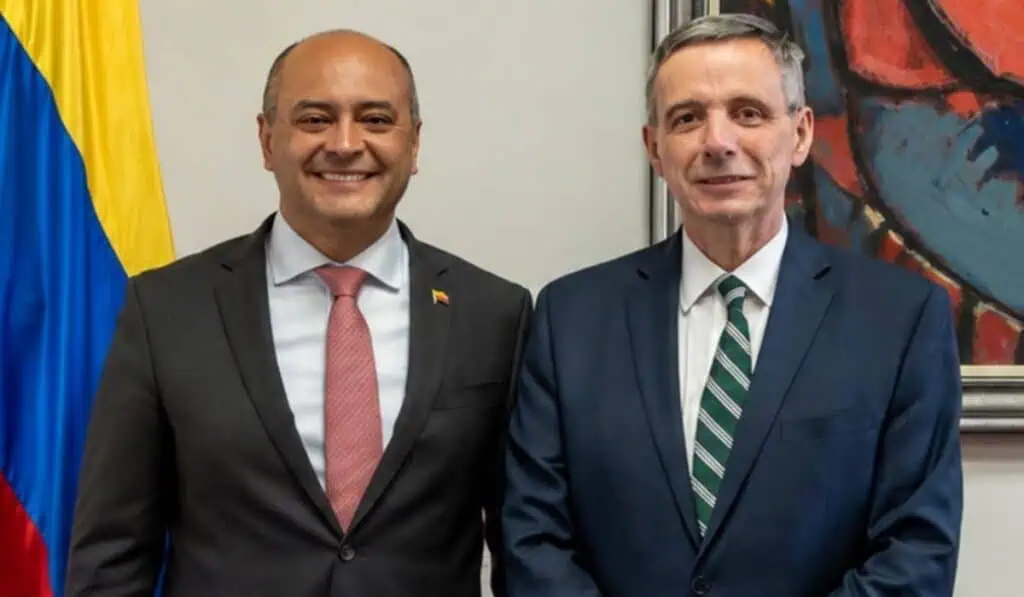 Relevante | Gobierno De La Espriella prevé tomar deuda por US$11.000 millones en 2026 y hacer canjes de TES César Arias y Miguel Gómez