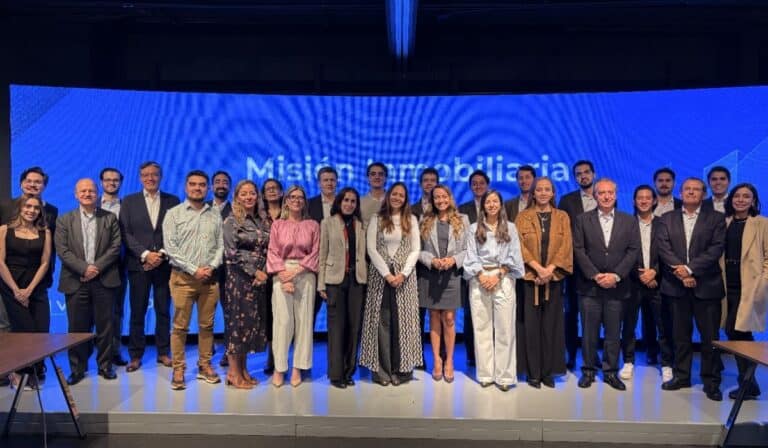 ColCapital lleva a México a cinco gestores inmobiliarios colombianos que administran US$4.400 millones ColCapital lidera misión a México con cinco gestores inmobiliarios
