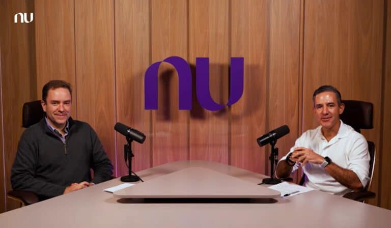 Nubank revela expectativa de crecimiento en Estados Unidos en los próximos años; prepara plataforma internacional David Vélez, CEO de Nubak, y su CFO, Rob Livingston