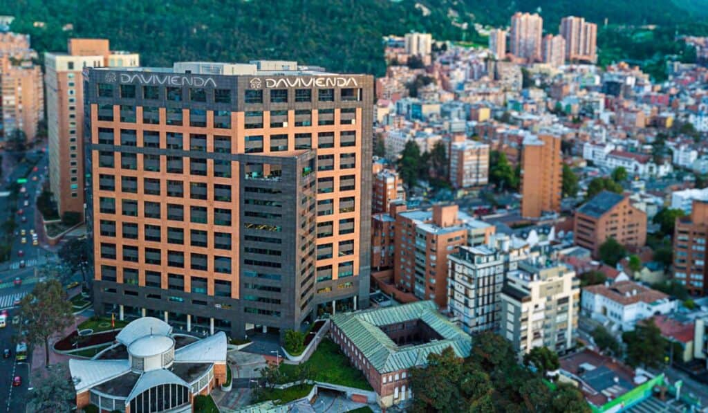 Davivienda trabaja para restablecer su operación tras el terremoto y monitorea efectos sobre sus clientes Davivienda