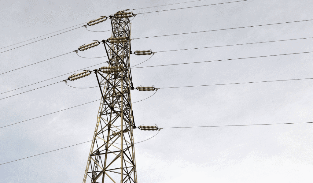 Eje Cafetero, Valle, Chocó, Cauca y Nariño avanzan en el restablecimiento de energía eléctrica tras el terremoto Electricidad. Imagen: Canva