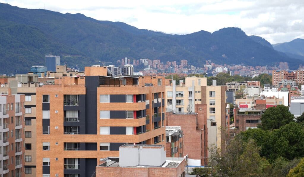 Sector inmobiliario colombiano apuesta por subsidios y modelos financieros para reactivar la compra de vivienda Sector inmobiliario colombiano