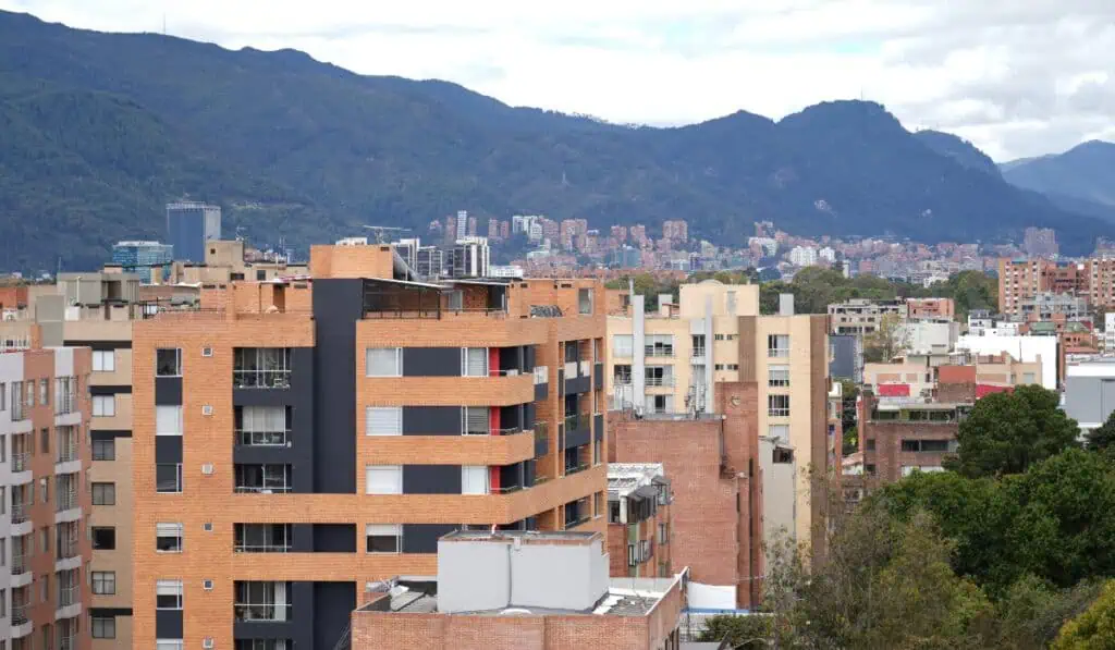 Sector inmobiliario colombiano apuesta por subsidios y modelos financieros para reactivar la compra de vivienda Sector inmobiliario colombiano
