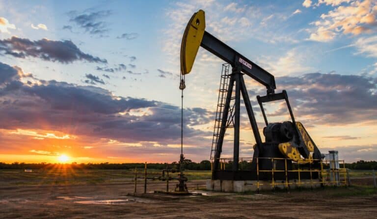 Gran Tierra Energy anuncia acuerdo para vender todos sus activos en Colombia y Ecuador a Maurel & Prom Industria del petróleo y el gas. Imagen: Generada con AI Chat GPT