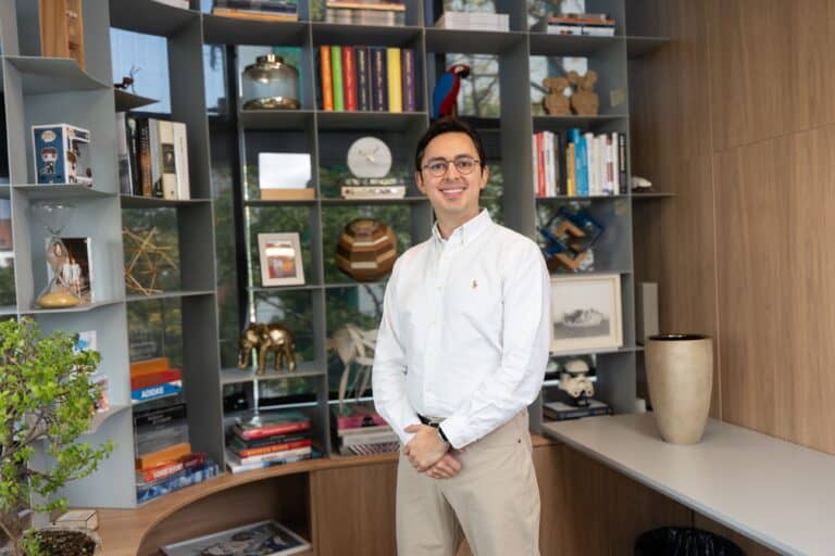 Opinión: La IA no solo está cambiando el trabajo; está cambiando a quienes lideran Por Juan David Muñoz, Socio, McKinsey & Company