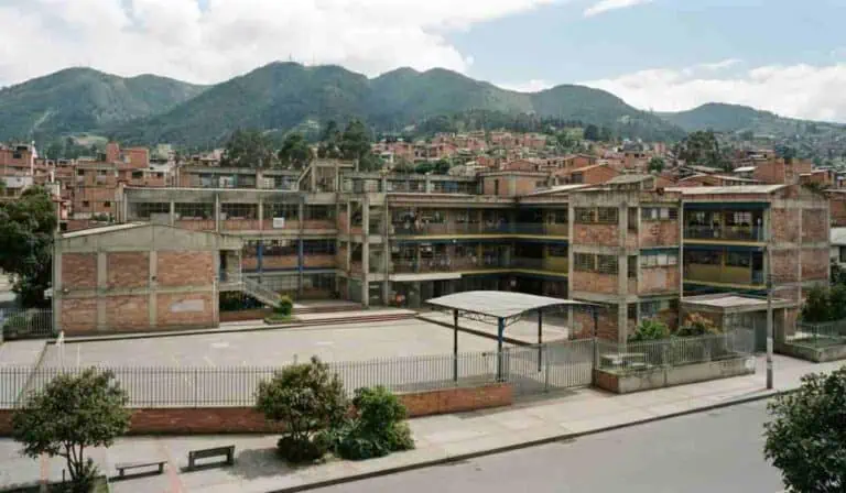 Los tres cambios que tendrían los colegios públicos en Gobierno De la Espriella
