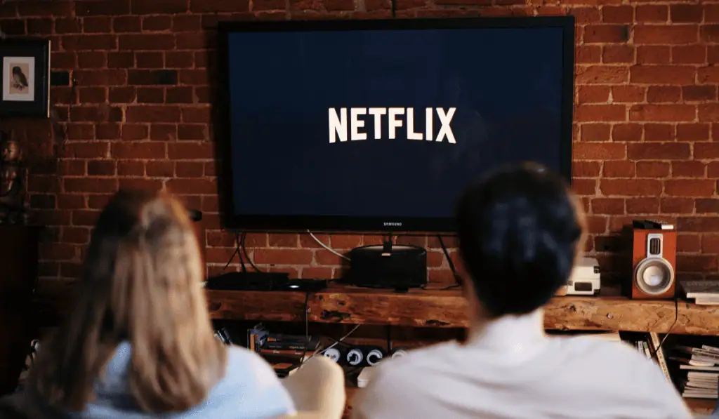 ¡Tudum! Había una vez una N roja: la historia detrás del origen de Netflix Netflix fue pionera en la industria del streaming