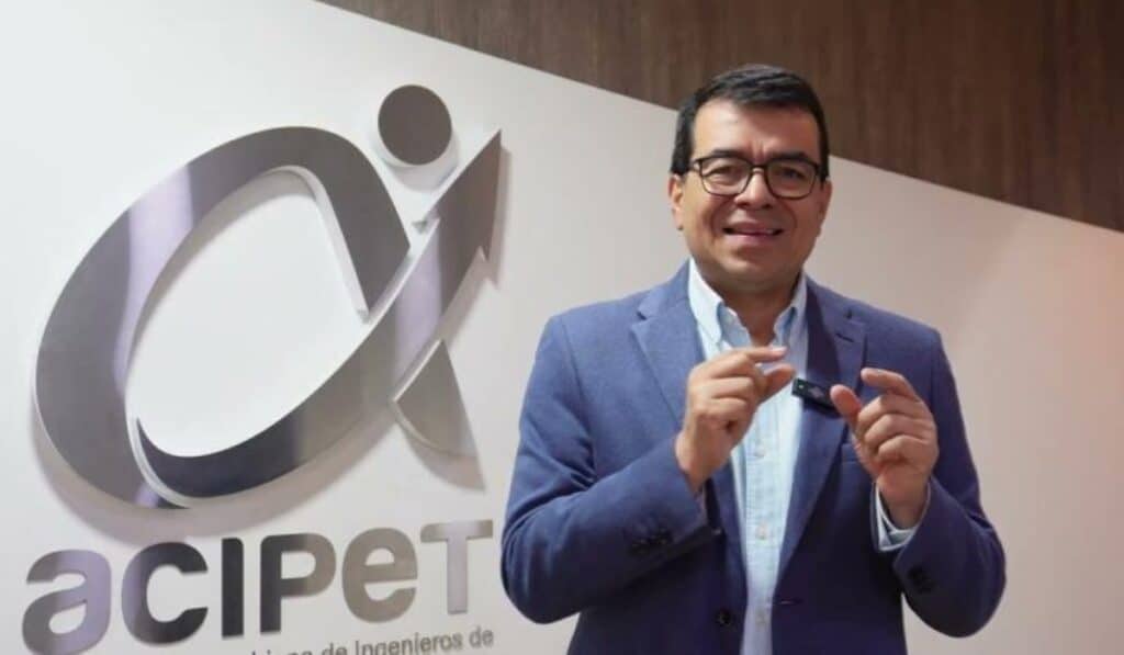 Esto es lo que los principales gremios energéticos de Colombia proponen para el Presupuesto de 2027 Oscar Rincón, director ejecutivo de Acipet. Imagen: LinkedIn Oscar Rincón