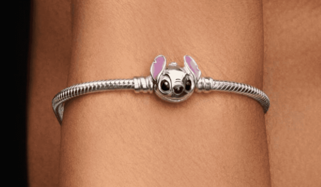 Pandora presenta colección de joyería inspirada en personajes de Disney Pandora presenta colección de joyería inspirada en personajes de Disney
