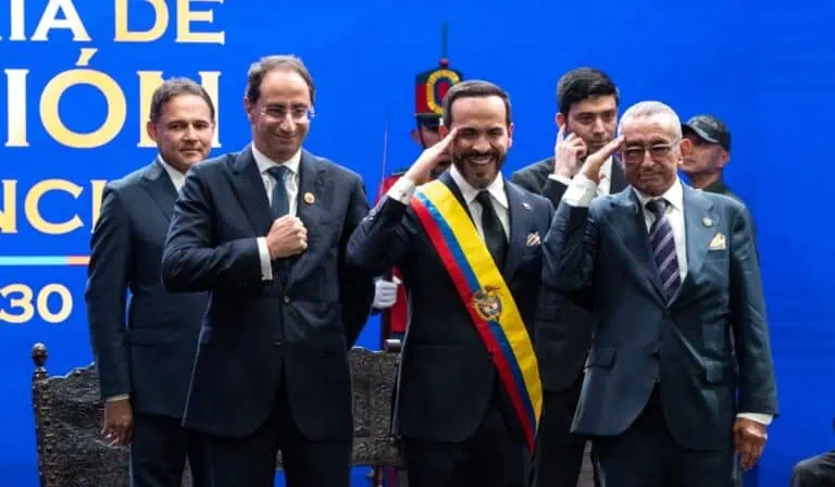 Abelardo de la Espriella tomó posesión