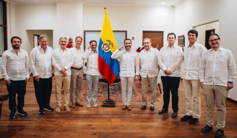 Gobierno De la Espriella confirma acuerdo con bancos más poderosos del país para bajar tasas Gobierno De la Espriella confirma acuerdo con bancos más poderosos del país para bajar tasas