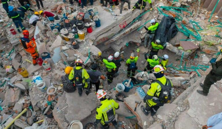 Anuncian cambio de reglas para la construcción de viviendas en Colombia construccion viviendas colombia tras terremoto