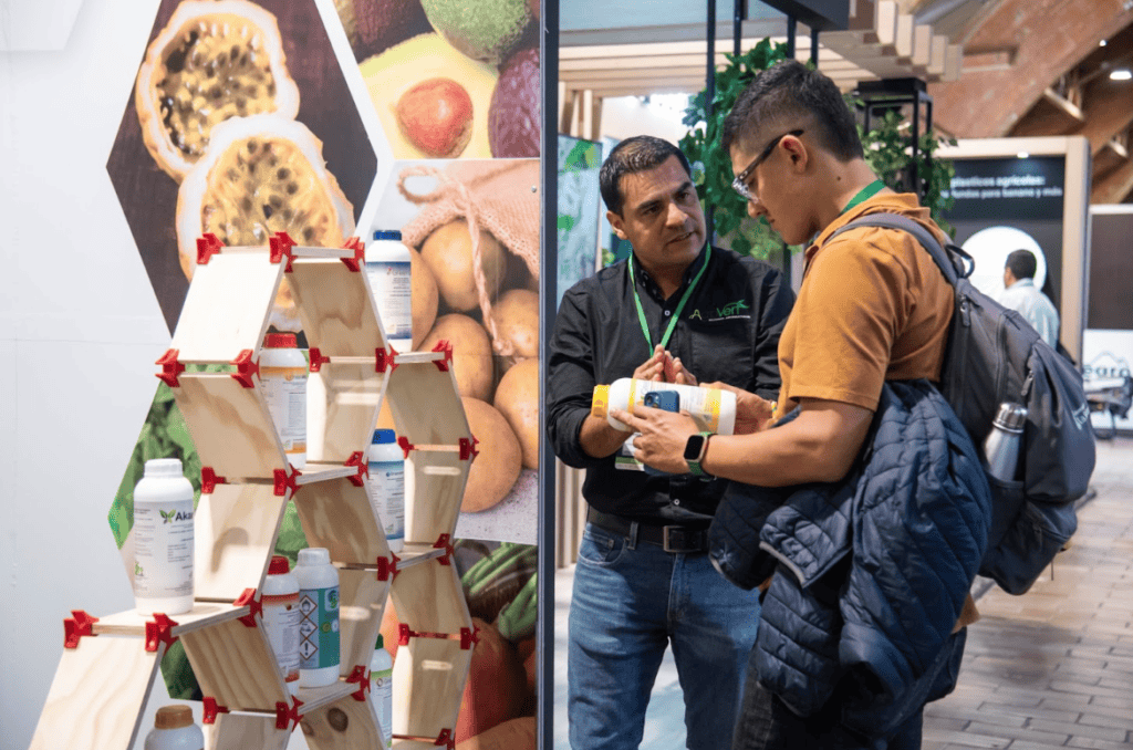 El agro colombiano busca aprovechar su potencial exportador: llega Expo Agrofuturo 2026 para convertir ese potencial en nuevos negocios Expo Agrofuturo 2026 reafirma su propósito como el evento especializado que impulsa un agro más innovador, más conectado a través de los negocios y más sostenible para Colombia y América Latina. Foto: Corferias.