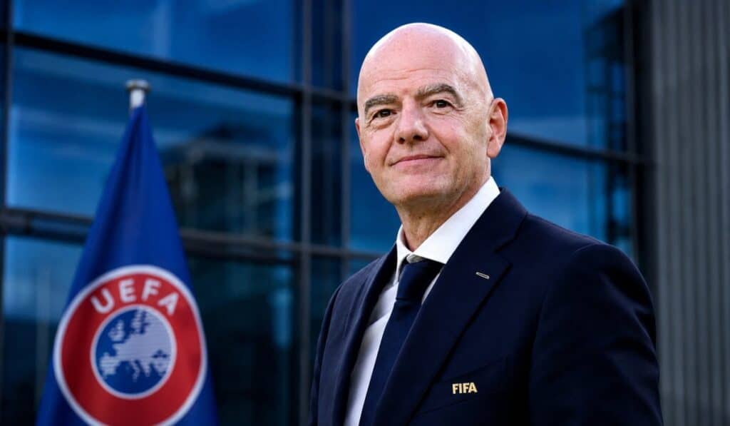 La UEFA va por la cabeza de Gianni Infantino y alista denuncia penal La UEFA va por la cabeza de Gianni Infantino y alista denuncia penal