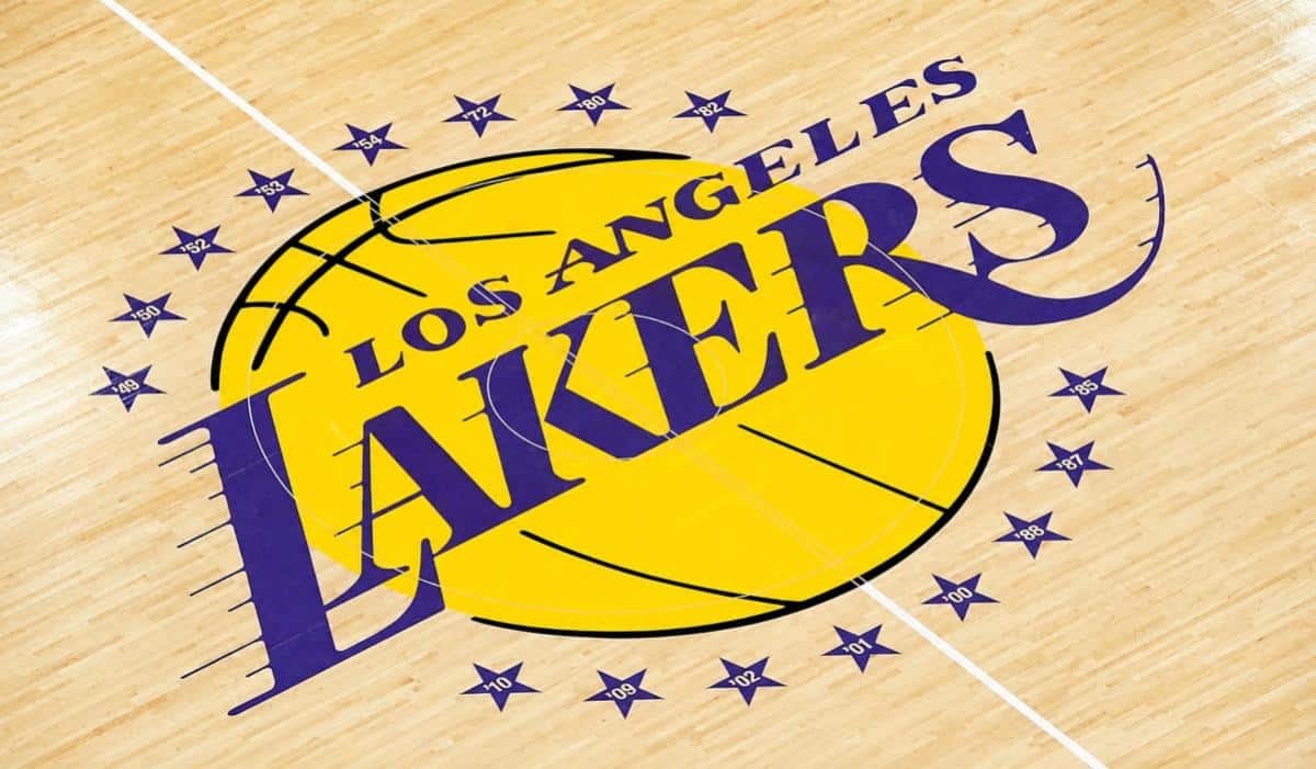 Los Ángeles Lakers cambiarán nuevamente de dueño