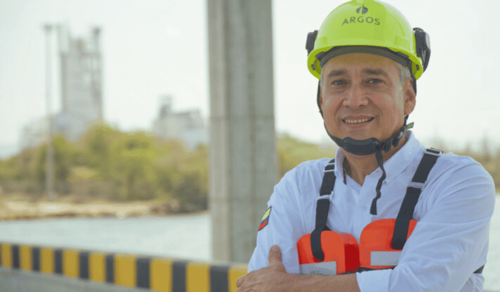 Argos convirtió más de 18.000 toneladas de residuos en energía para su planta de cementos en Cartagena Alberto Carlos Riobó, gerente de la Planta Cartagena de Argos