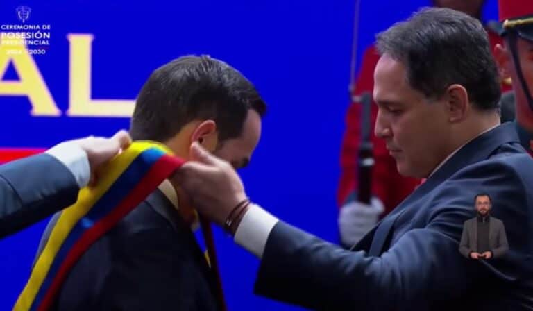 Abelardo de la Espriella tomó posesión como presidente de Colombia Abelardo de la Espriella tomó posesión