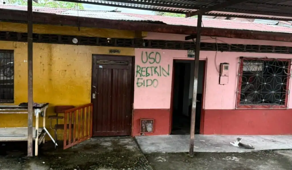 Sin acueducto, sin alcantarillado y con la tierra temblando: la otra cara de la reconstrucción en Chocó Afectación a las viviendas en el Chocó por el terremoto
