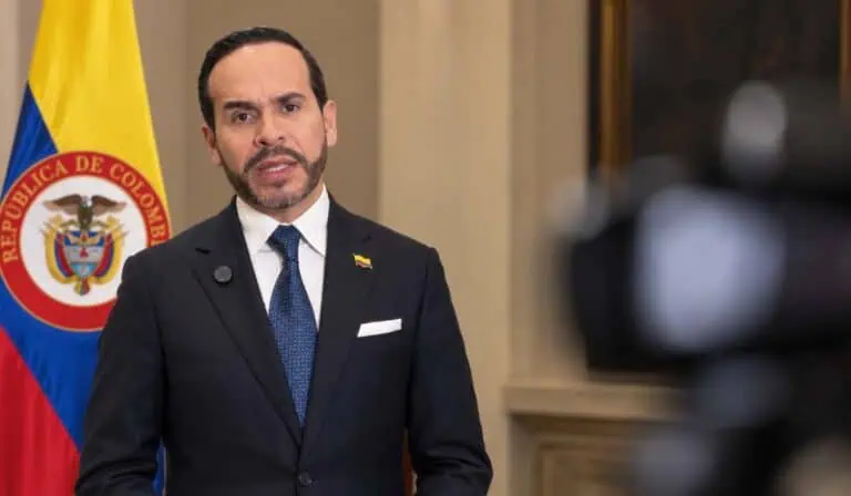 De la Espriella ordena militarizar Santa Marta tras amenazas de grupos criminales: estas son las medidas De la Espriella ordena militarizar Santa Marta tras amenazas de grupos criminales: estas son las medidas