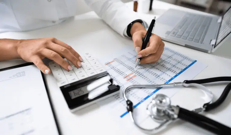 Fomag registra déficit de $2,7 billones y Contraloría detecta 61 hallazgos de irregularidades El Fomag estaría desfinanciado