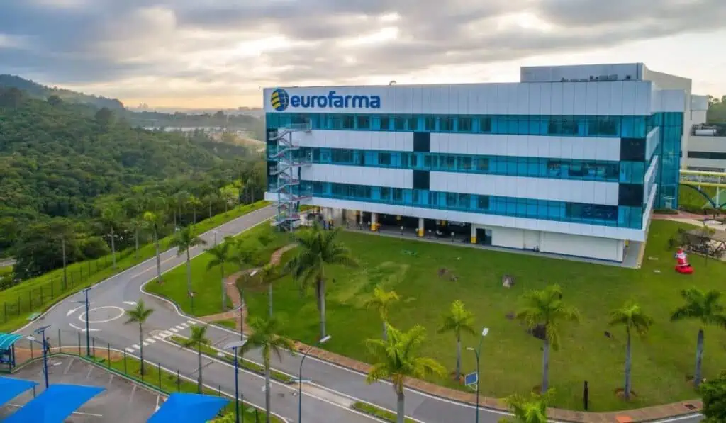 El modelo de visitas digitales que impacta a más 24.000 profesionales de la salud en América Latina Eurofarma edificio