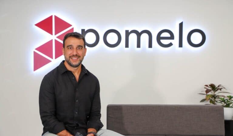 Pomelo destaca su crecimiento de Colombia y amplía plataforma con cuentas de ahorro, además de tarjetas Hernán Corral, CPO y cofundador de Pomelo