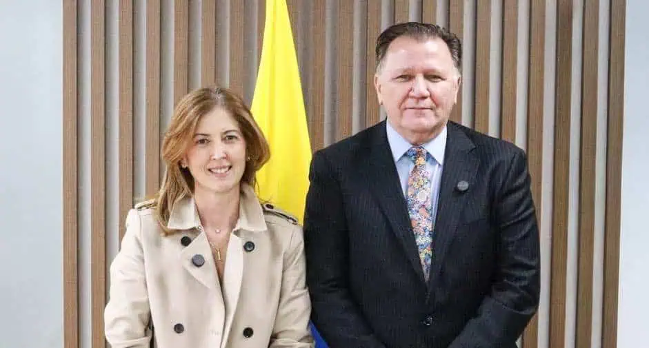 De la Espriella confirma US$1.000 millones de PepsiCo para Colombia: así se moverá la inversión ministro de Agricultura y Desarrollo Rural, Indalecio Dangond Baquero y la directora Senior de Asuntos Corporativos y Gobierno para América Latina de PepsiCo, María Paula Cano