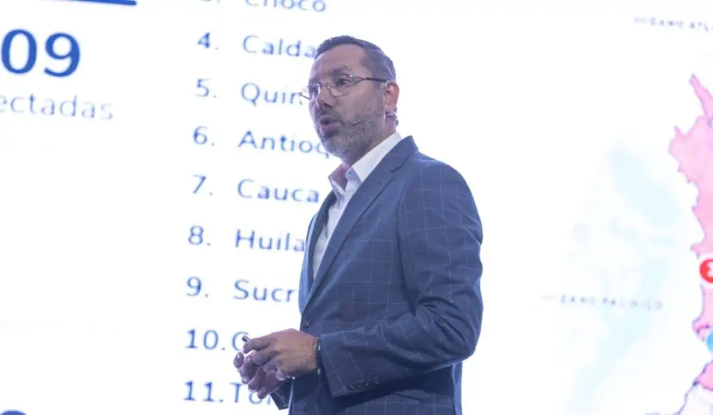 Entrevista | Ministro de Vivienda revela que el sector necesita $2 billones más para 2027; habló de avances en reconstrucción tras el terremoto Jaime Andrés Beltrán, ministro de Vivienda. Imagen: Andesco