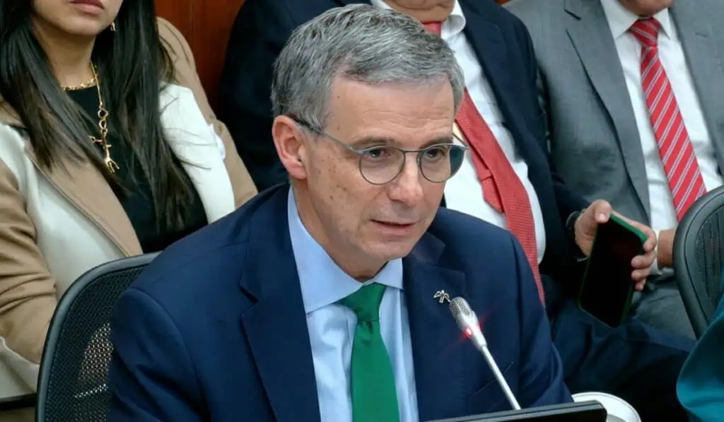 MinHacienda respalda tarifas diferenciales de energía para la Costa; pide definir beneficiarios y plazos tarifas diferenciales de energía