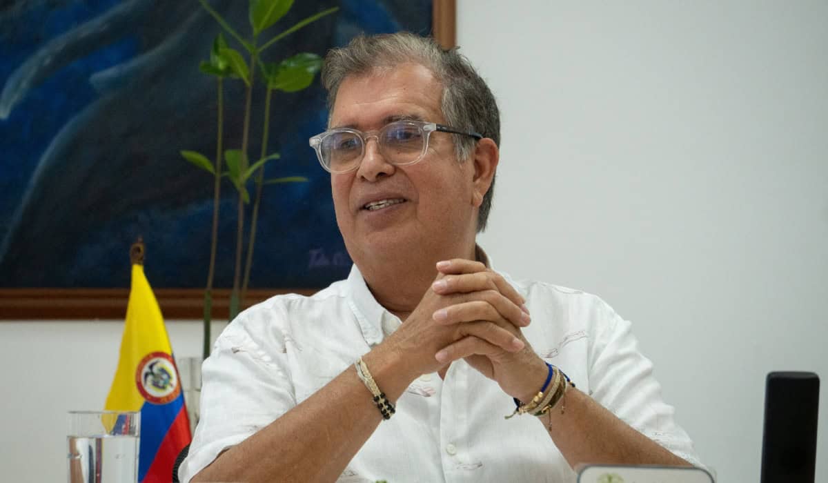 Home - Valora Analitik Ministerio de Ambiente, Fabio Arjona.