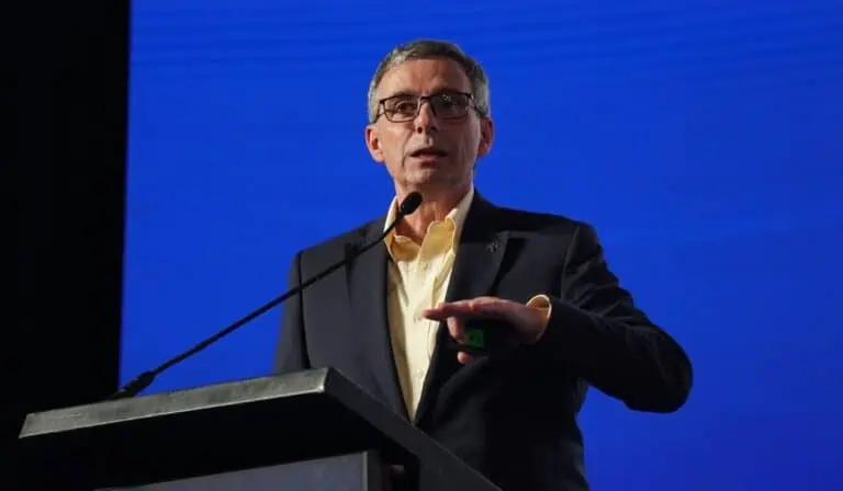 Presupuesto 2027: Gobierno rechaza más de 600 proposiciones de congresistas y podría expedir el proyecto por decreto Ministro de Hacienda, Miguel Gómez Martínez
