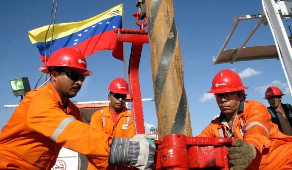 Inversionistas siguen con incertidumbre frente al acuerdo petrolero entre EE. UU. y Venezuela Producción de petróleo en Venezuela. Imagen: PDVSA