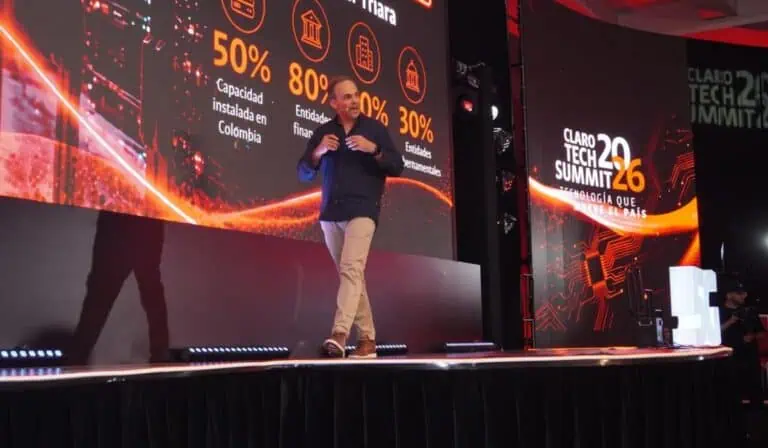 Claro tiene más de 300 iniciativas tras su transformación digital: el 30 % de las antenas están en 5G Rodrigo de Gusmao en el Claro Tech Summit 2026