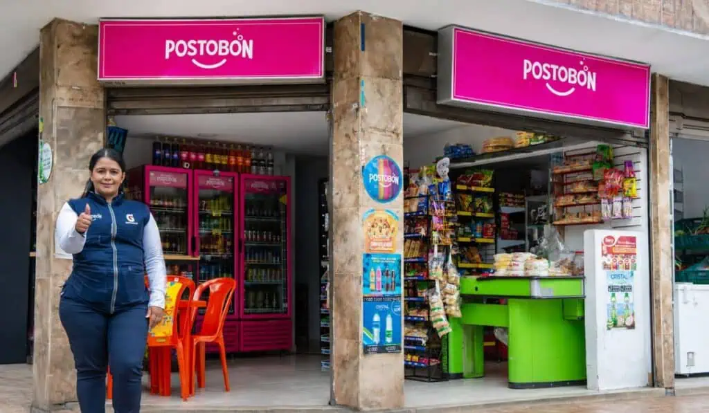 Postobón crea programa para destinar $30.000 millones a la reconstrucción del occidente colombiano Tenderos
