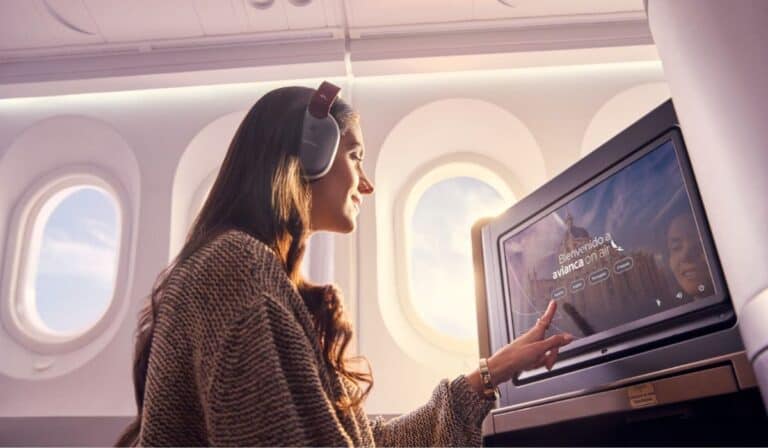 Avianca continúa fortaleciendo su propuesta premium con la consolidación de Business Class Américas en todas las rutas dentro del continente, la ampliación de su oferta de entretenimiento a bordo y el avance progresivo de la conectividad Wi-Fi en su red. Foto: Avianca.