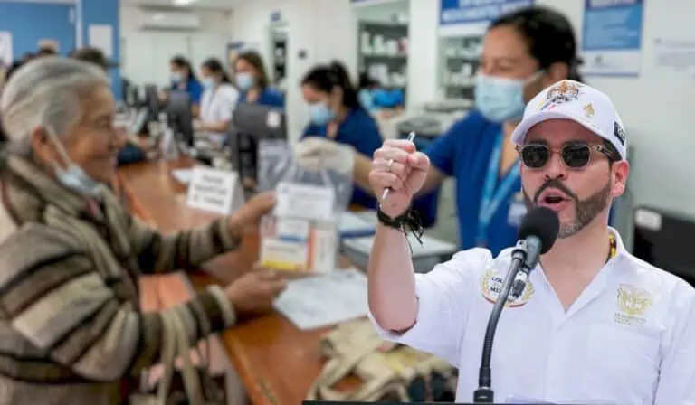 Así será el radical cambio en la entrega de medicamentos en Colombia con nuevas órdenes del gobierno De la Espriella cambio clave en entrega de medicamentos en colombia