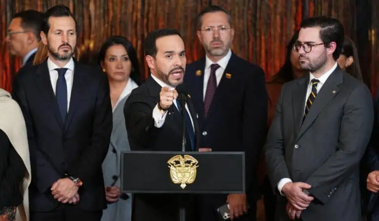 Gobierno De la Espriella tomará estas decisiones con la Nueva EPS futuro de la eps en el gobierno de la espriella