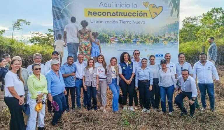 Sector constructor inicia reconstrucción de 27 viviendas en Quibdó con inversión de $4.500 millones sector constructor arranca la reconstrucción habitacional en Quibdó