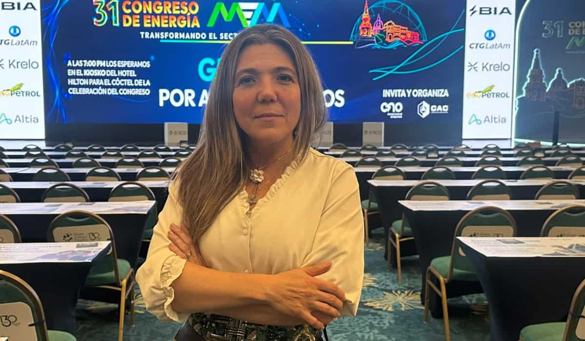 Adriana Jiménez, directora de la CREG. Imagen: Alejandro Correa / Valora Analitik