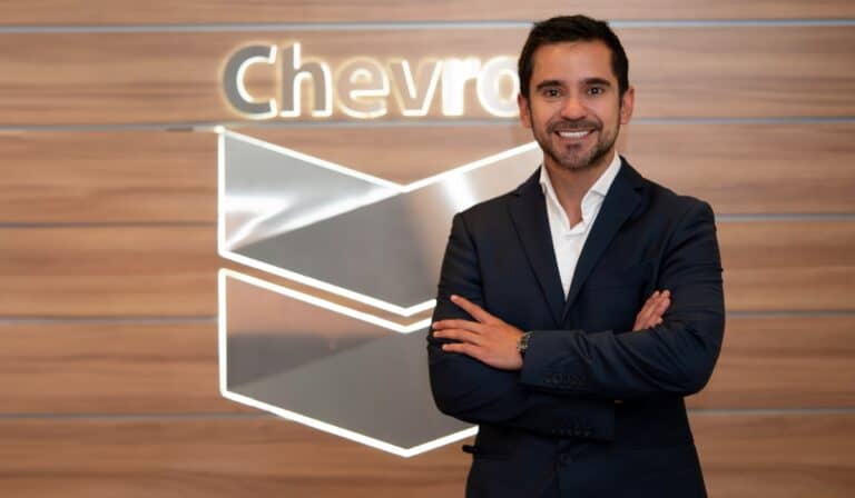 Chevron planea invertir más de US$100 millones en Colombia y espera alcanzar 200 estaciones de servicio Alejandro Riveros, gerente de asuntos corporativos de Chevron. Imagen: Chevron