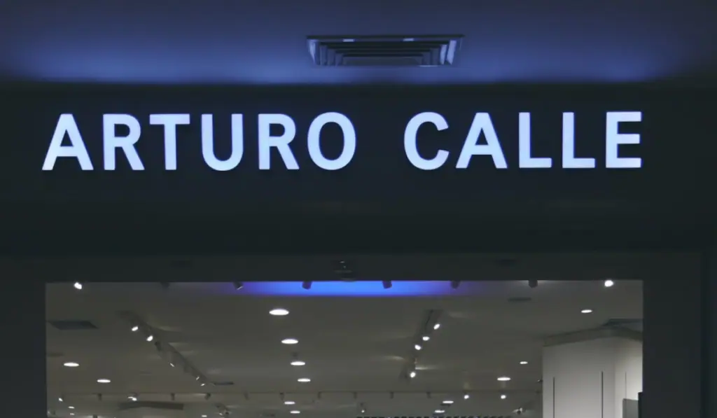 Arturo Calle invierte $2.045 millones para renovar tienda en centro comercial de Barranquilla: incorpora concepto por primera vez en el país Arturo Calle