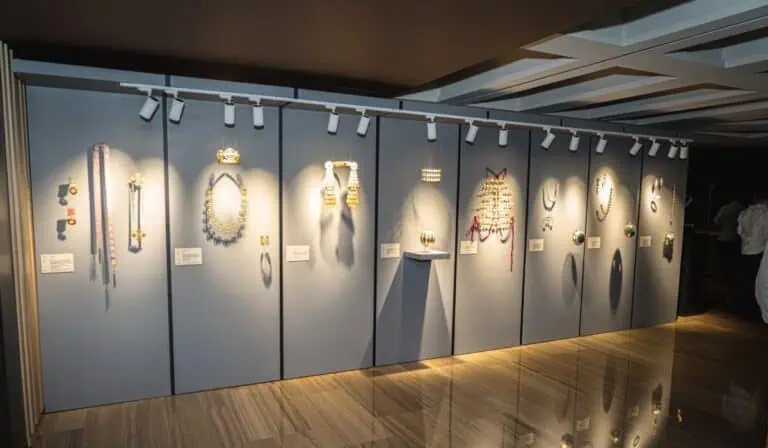 Binn Hotel abre sus puertas para la exposición “Lo simbólico, la memoria y lo sagrado”: estos son los detalles Binn Hotel abre sus puertas para la exposición “Lo simbólico, la memoria y lo sagrado”