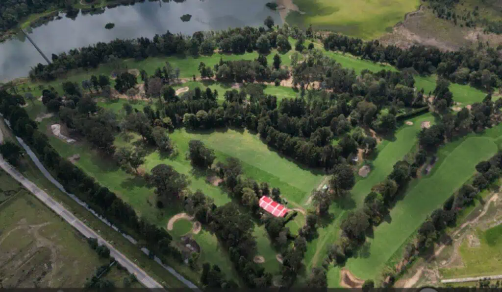 Bogotá reabre histórico campo de golf para quienes no pueden pagar un club privado Campo de Golf Inter Rapidísimo La Florida