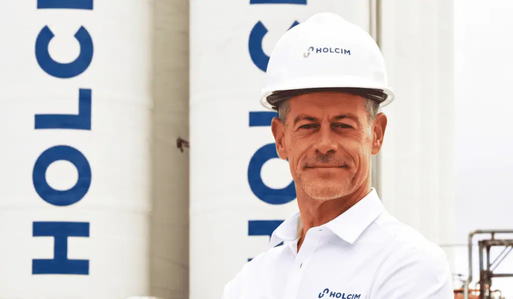 Primicia | Carlos Casado será el nuevo presidente ejecutivo de Holcim Colombia Carlos Casado, nuevo presidente ejecutivo de Holcim Colombia