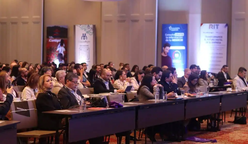Los ejes del sector microfinanciero en Colombia para los próximos años: productividad, IA y economía plateada Edición 16 del Congreso Internacional de Asomicrofinanzas, en Bogotá