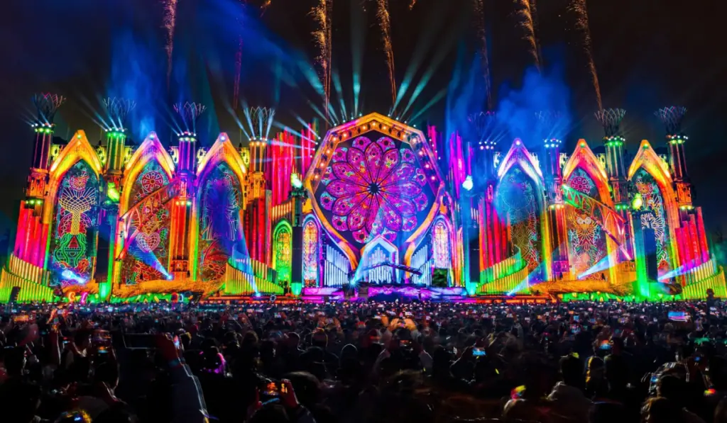 Festival EDC de música electrónica dejaría una derrama económica de US$37 millones a Medellín Electric Daisy Carnival (EDC)