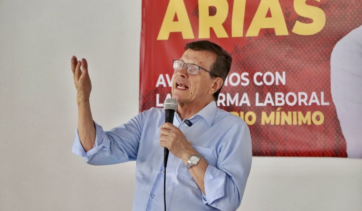 CUT evalúa aumento de 38,5 % del salario mínimo de Colombia para 2027 Fabio Arias, presidente de la CUT