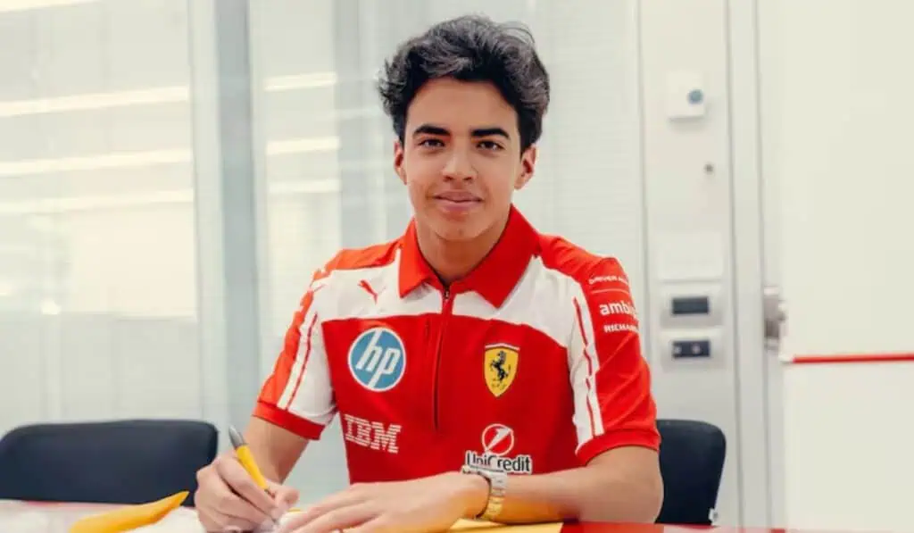 Ferrari ficha a piloto colombiano de 16 años que creció bajo la guía de Juan Pablo Montoya Ferrari ficha a piloto colombiano de 16 años que creció bajo la guía de Juan Pablo Montoya